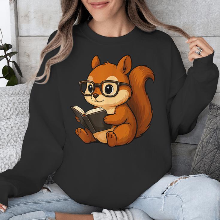 Squirrel Reading Book Lover Unisex Sweatshirt Squirrel Reading Book Lover Unisex Sweatshirt