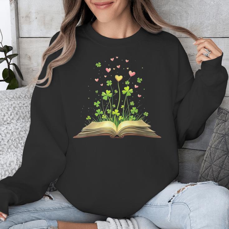 St Patricks Day Book Lover Librarian Core Shamrock Author Unisex Sweatshirt