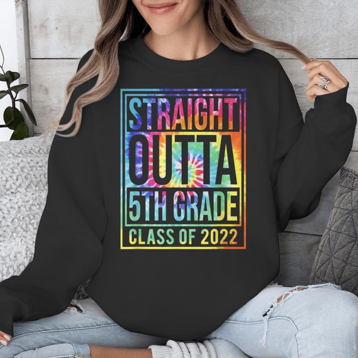 Straight Outta 5th Grade Class Of 2022 School Graduation Unisex Sweatshirt