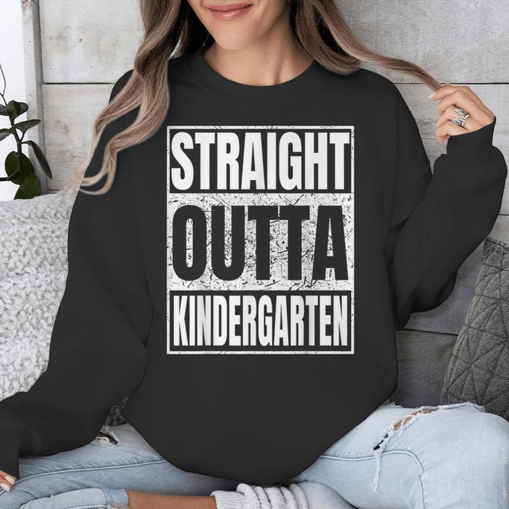 Straight Outta Kindergarten Graduation 2025 Kinder Unisex Sweatshirt