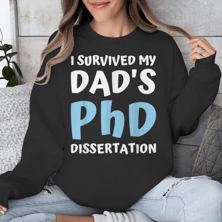 i Survived My Dad's Phd Dissertation College Graduation 2021 Unisex Sweatshirt