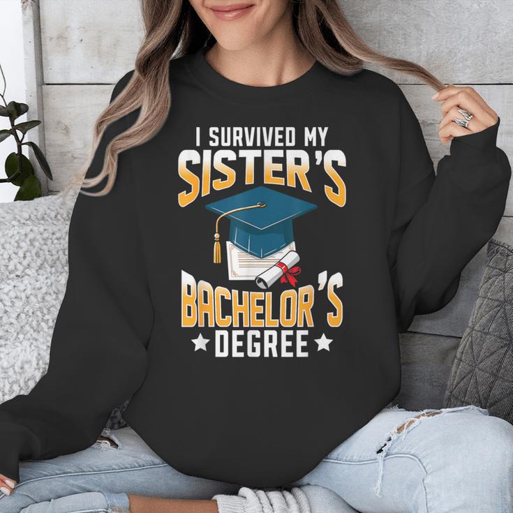 i Survived My Sisters Bachelor's Degree Graduation Gifts Unisex Sweatshirt