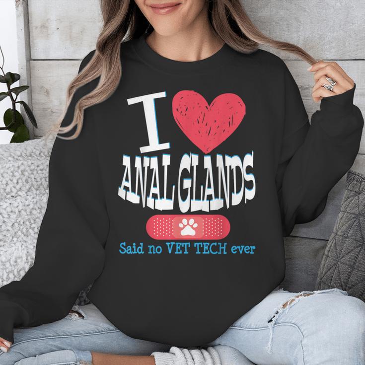 Veterinary Technician Graduation Shirt Vet Tech Unisex Sweatshirt