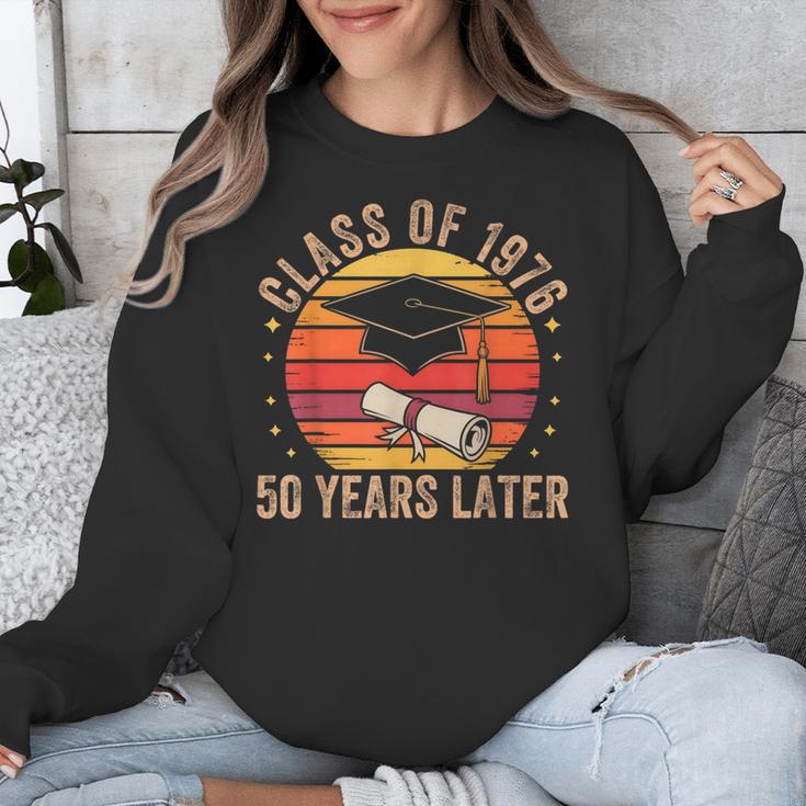 Vintage Class Of 1976 50 Years Later Reunion 50th Graduation Unisex Sweatshirt