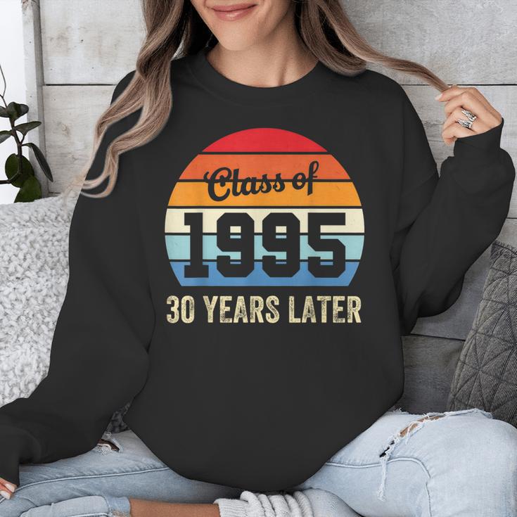 Vintage Class Of 1995 30 Years Later Reunion 30th Graduation Unisex Sweatshirt