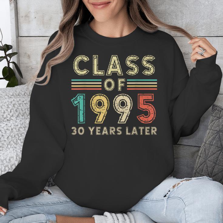 Vintage Class Of 1995 30th Reunion Alumni Graduation Party Unisex Sweatshirt