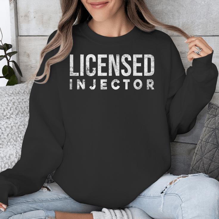 Vintage Licensed Injector Graduation Licensed Nurse Injector Unisex Sweatshirt