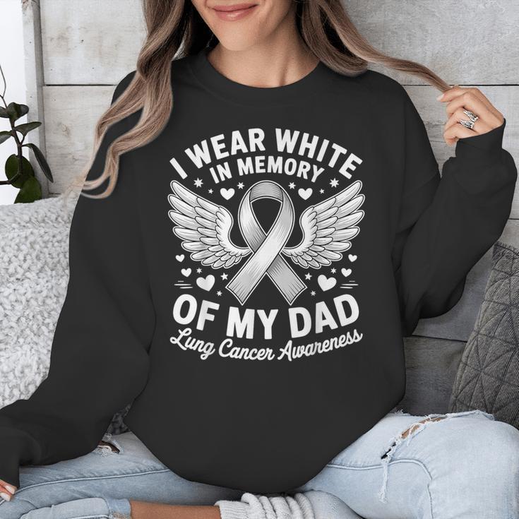 I Wear In Memory Of My Dad Lung Cancer Awareness Unisex Sweatshirt