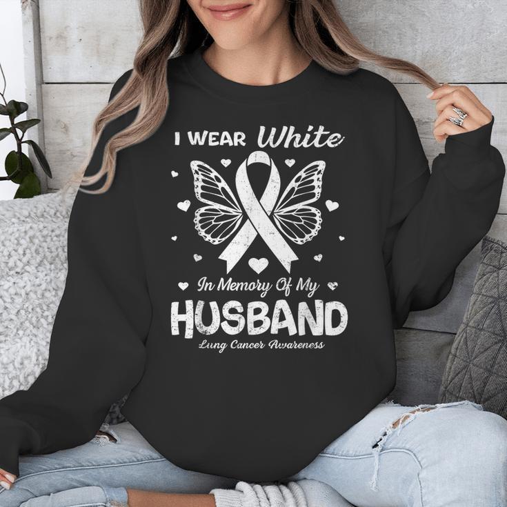 I Wear In Memory Of My Husband Lung Cancer Awareness Unisex Sweatshirt