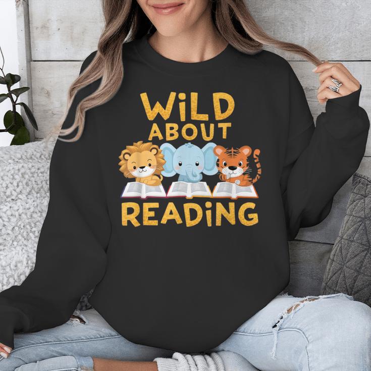 Wild About Reading Cute Animal Book Lover Kids Unisex Sweatshirt