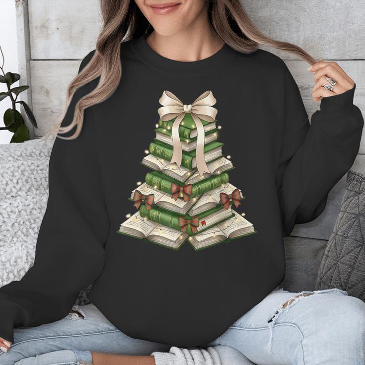 Xmas Tree Books Merry Christmas Coquette Bow Teacher Holiday Unisex Sweatshirt