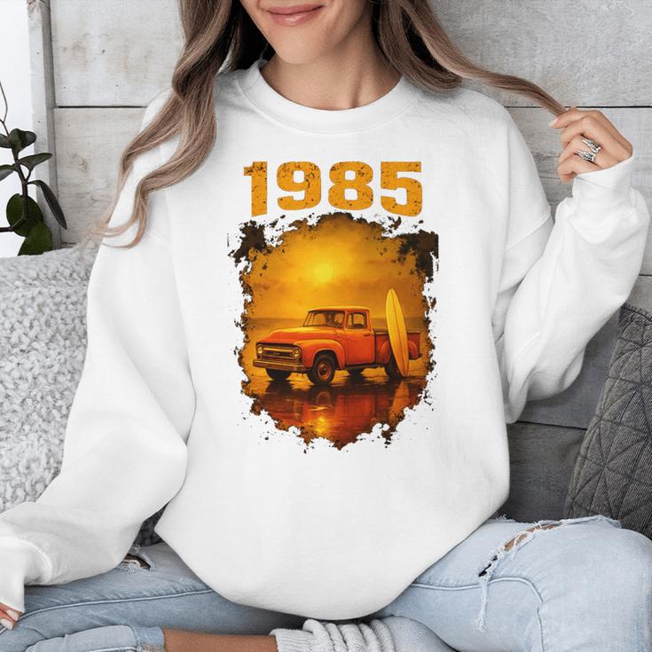 1985 Vintage Sunset Surf Truck Retro Beach Nostalgia Unisex Sweatshirt