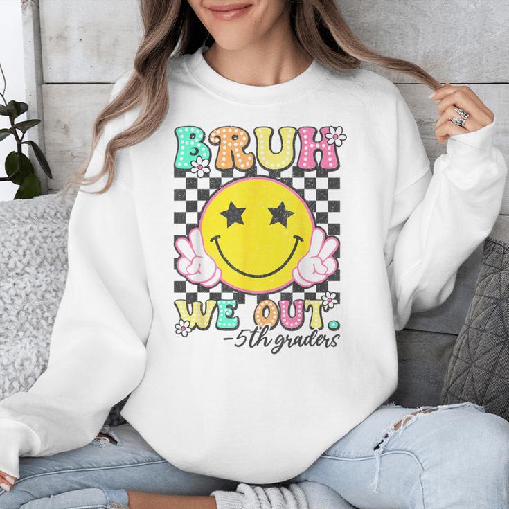 Bruh We Out 5th Graders Fifth Grade Graduation Class 2025 Unisex Sweatshirt