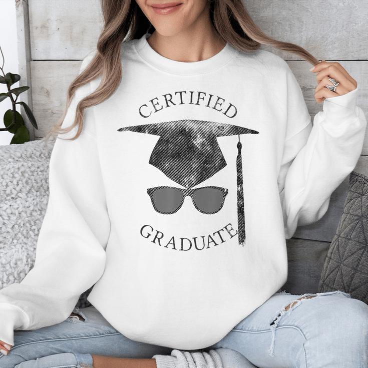 Certified Graduate Vintage Mortarboard Graduation Unisex Sweatshirt