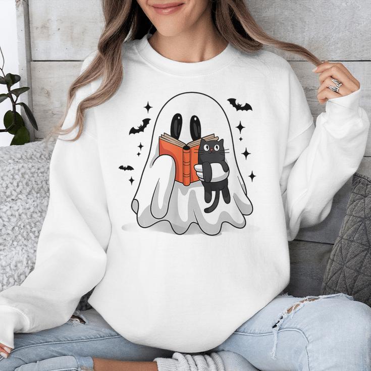 Cute Halloween Ghost Reading Book Unisex Sweatshirt