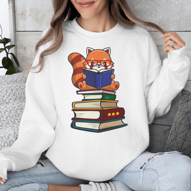 Cute Kawaii Kids Reading Books Glasses Red Panda Lover Unisex Sweatshirt