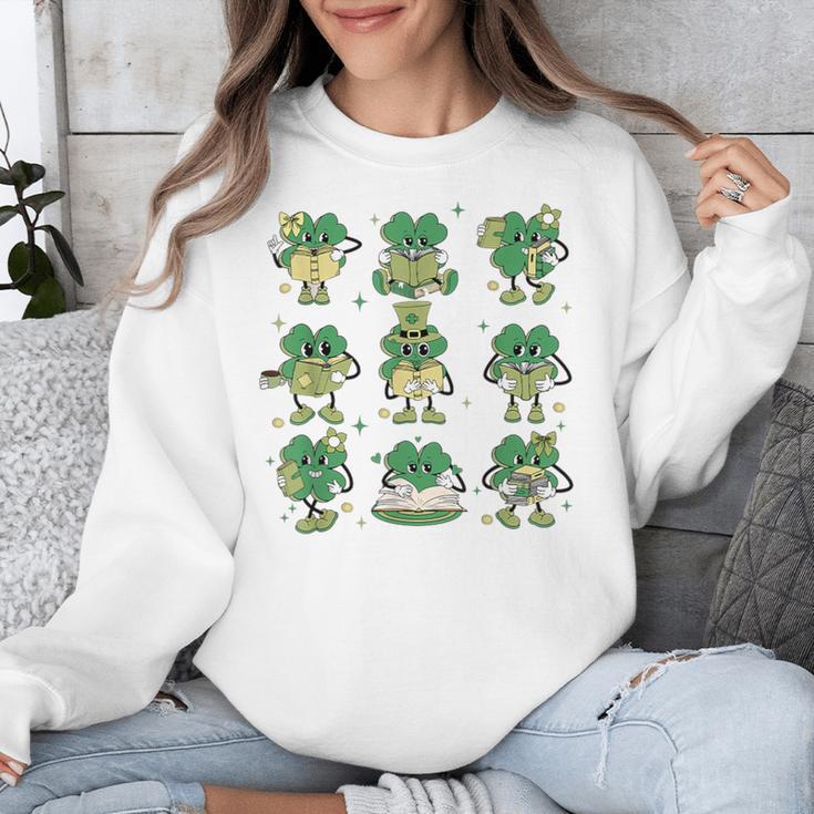 Cute Shamrock Reading Books St Patrick's Day Teacher Reading Unisex Sweatshirt Cute Shamrock Reading Books St Patrick's Day Teacher Reading Unisex Sweatshirt