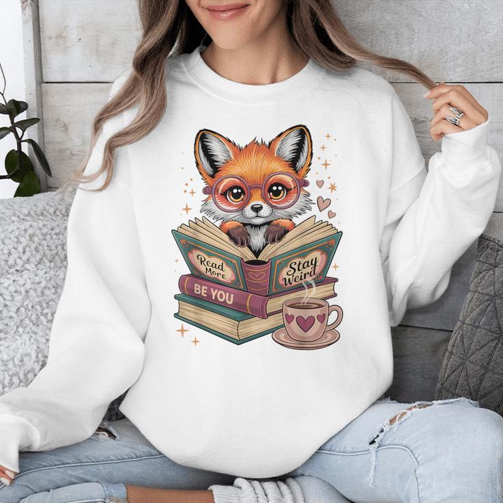 Fox Read Books Be Kind Stay Weird Reader Cute Nerd Bookworm Unisex Sweatshirt