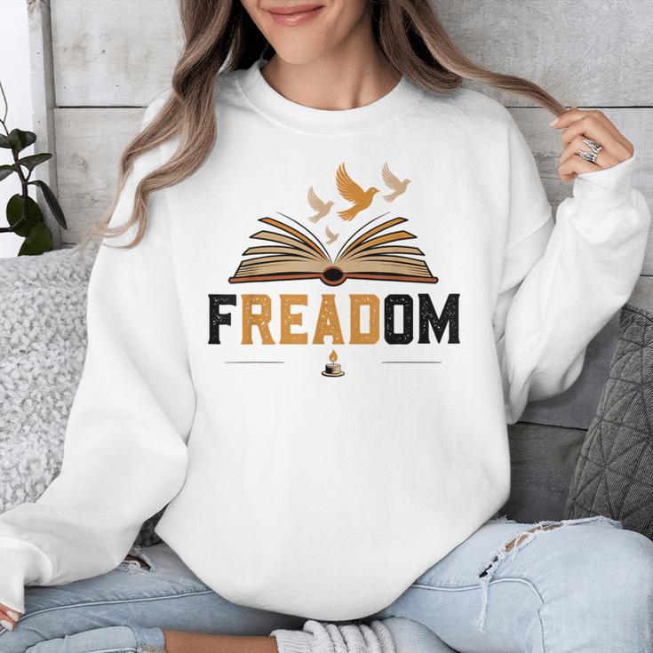 Freadom Anti Banned Books Lovers Reading Librarian Bookworm Unisex Sweatshirt