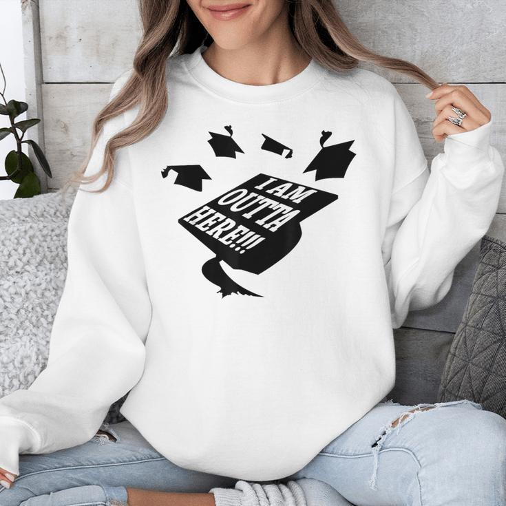 GRADUATION 2018 I AM OUTTA HERE SCHOOL MOVING UP GIFT SHIRT Unisex Sweatshirt