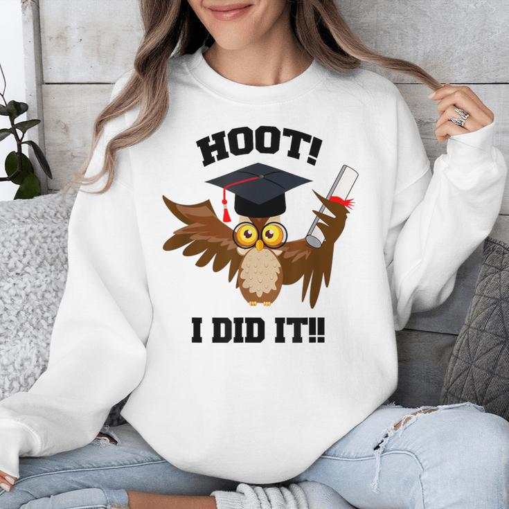 Hoot I Did It Grad Owl Holding Graduation Diploma Congrats Unisex Sweatshirt