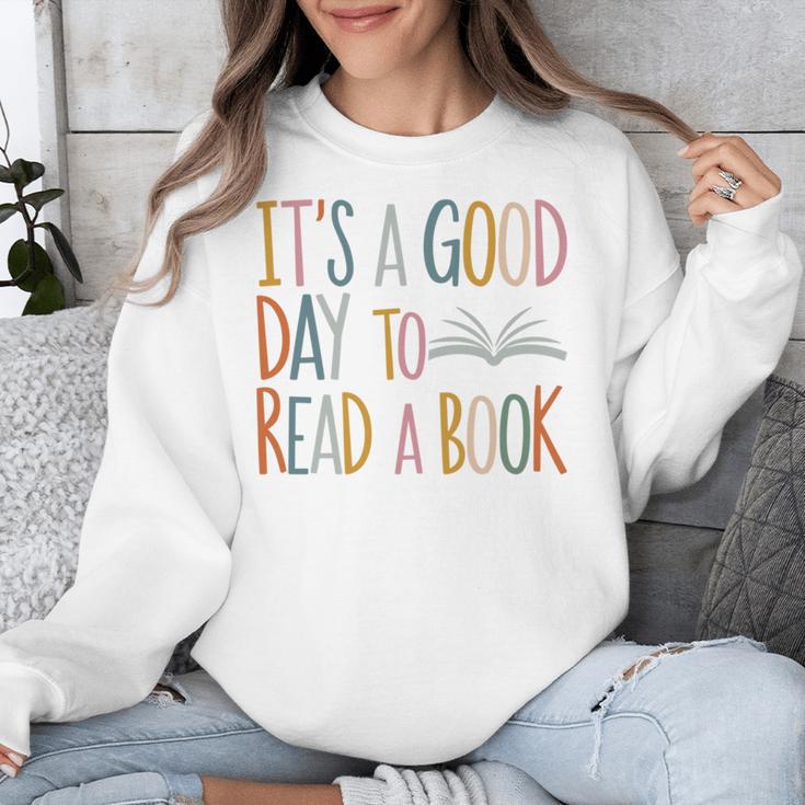 It’s a Good Day To Read a Book Lovers Library Reading Women Unisex Sweatshirt It’s a Good Day To Read a Book Lovers Library Reading Women Unisex Sweatshirt