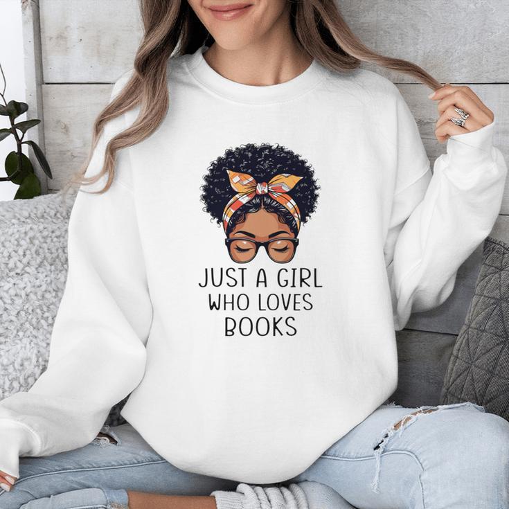 Just a Girl Who Loves Books Messy Bun Black Women Reading Unisex Sweatshirt Just a Girl Who Loves Books Messy Bun Black Women Reading Unisex Sweatshirt