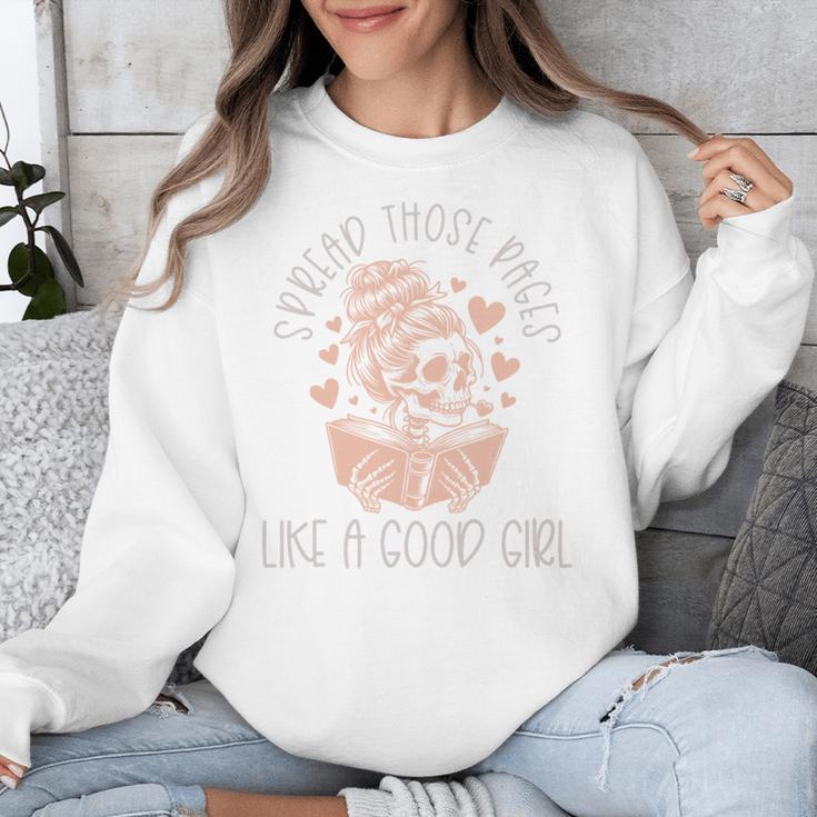 Smutt Spicy Books Dark Romance Good Girl Spread Those Pages Unisex Sweatshirt
