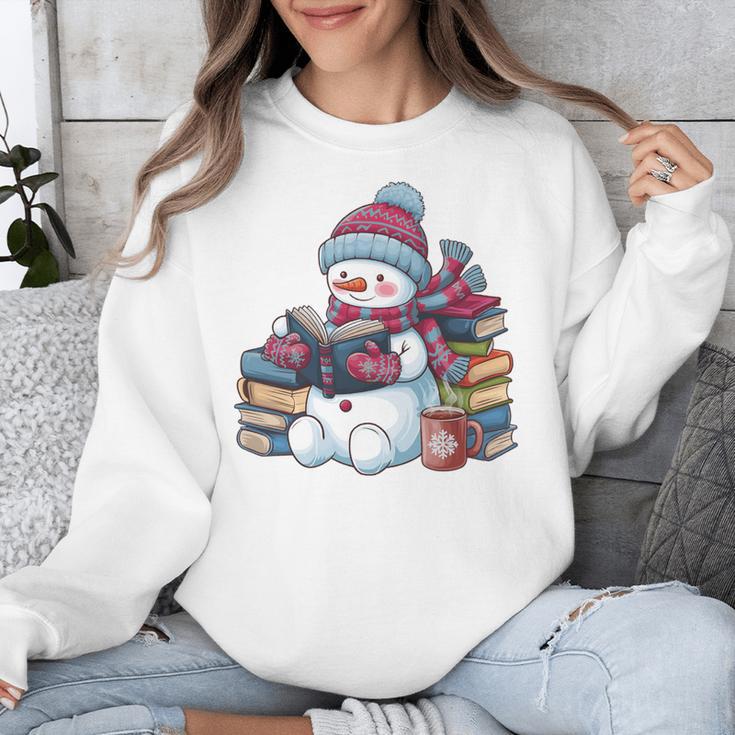Snowman Reading Book Lovers Christmas Bookworm Librarian Unisex Sweatshirt