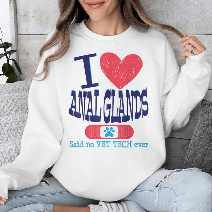 Vet Tech I Love Veterinary Technician Graduation Unisex Sweatshirt
