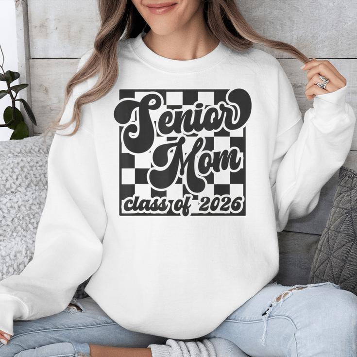 Women Senior Mom Class Of 2026 Retro Graduation Senior Mama Unisex Sweatshirt