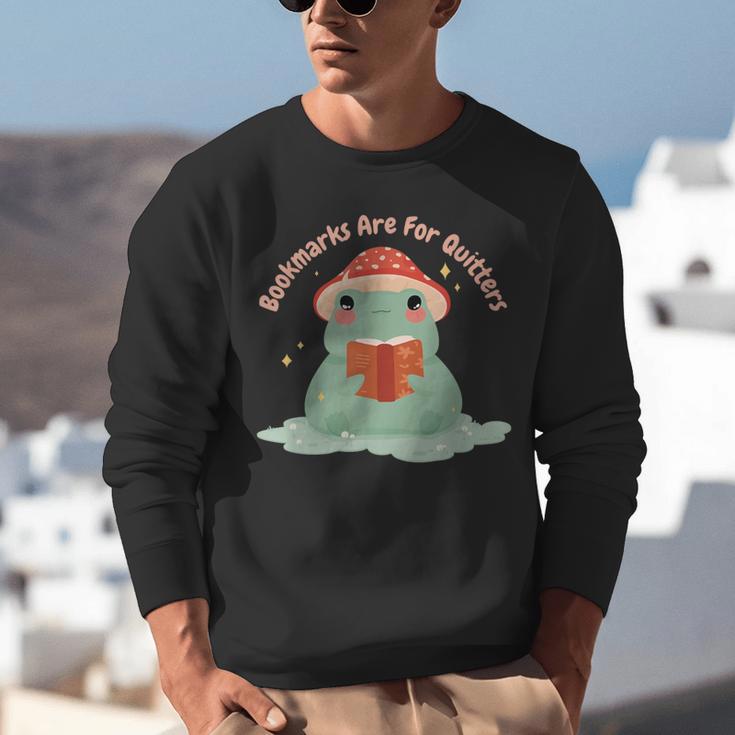 Bookmarks Are For Quitters Frog Reading Book Graphic Unisex Sweatshirt