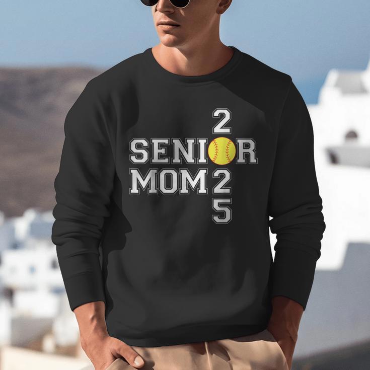 Class Of 2025 Softball Mom Senior Graduation Graduate Women Unisex Sweatshirt