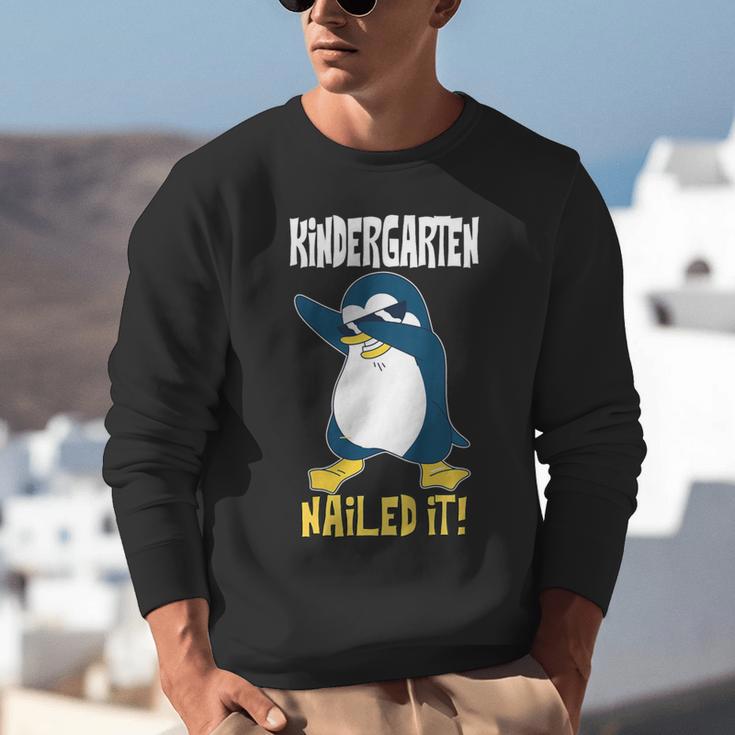 Kids Kindergarten Dabbing Penguin Nailed It Graduation Class 2021 Unisex Sweatshirt