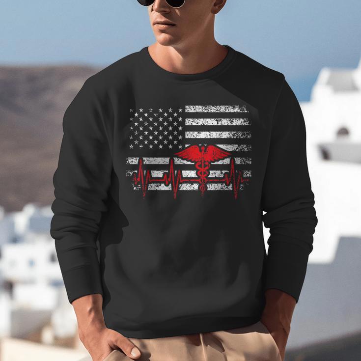 Nurse 2018 American Flag Tee Nursing School Graduation Unisex Sweatshirt