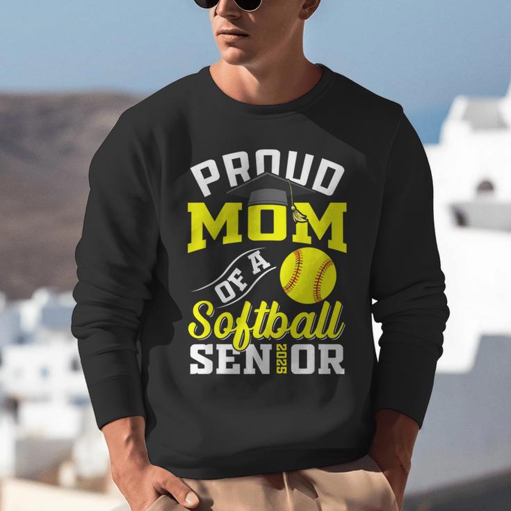 Proud Mom Of a Softball Senior Class Of 2025 Graduation Unisex Sweatshirt