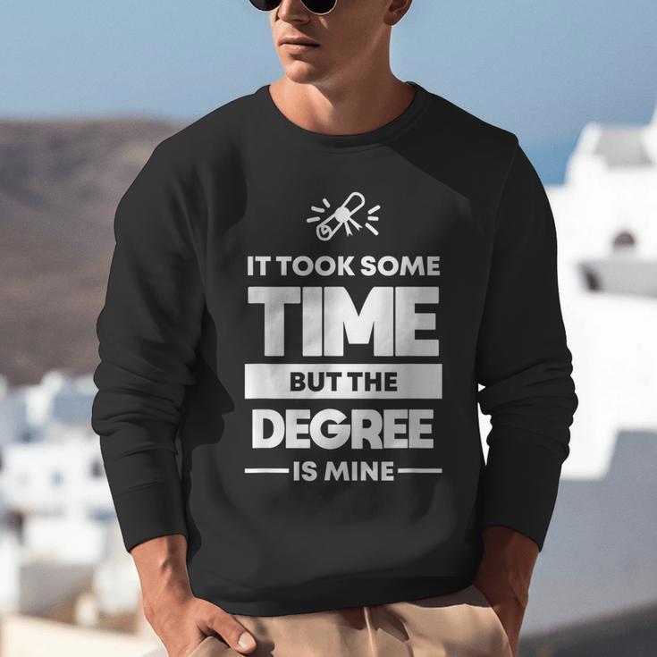 Returning Adult College Graduation T-Shirt Unisex Sweatshirt