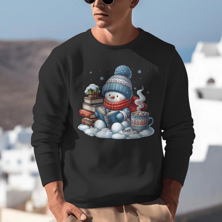 Snowman Reading Books Lovers Librarian Bookworm Christmas Unisex Sweatshirt