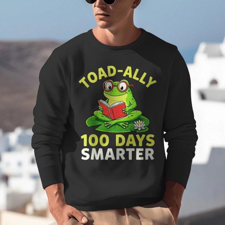 Toad-Ally 100 Days Smarter Frog Reading Book 100 School Day Unisex Sweatshirt