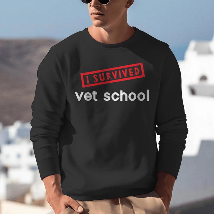 Vet School Tech Graduation Future Veternarians I Survived Unisex Sweatshirt