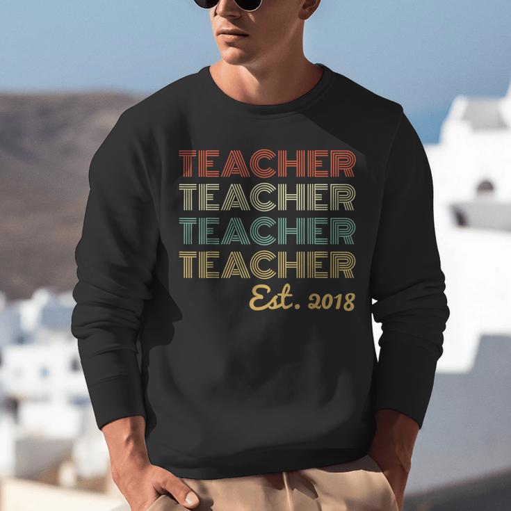 Vintage Teacher Established 2018 Graduation Men Unisex Sweatshirt
