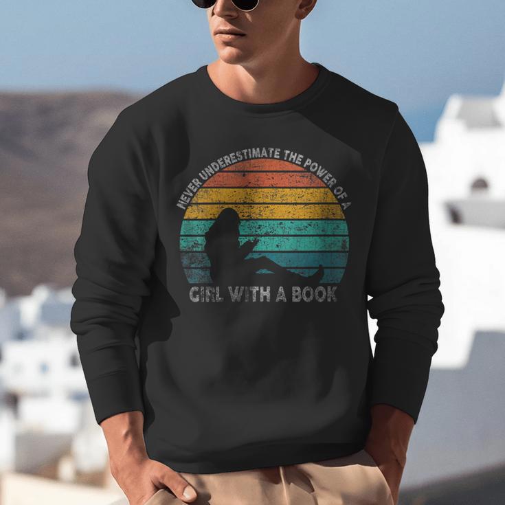 Women's Never Underestimate The Power Of A Girl With Book Reading Unisex Sweatshirt Women's Never Underestimate The Power Of A Girl With Book Reading Unisex Sweatshirt
