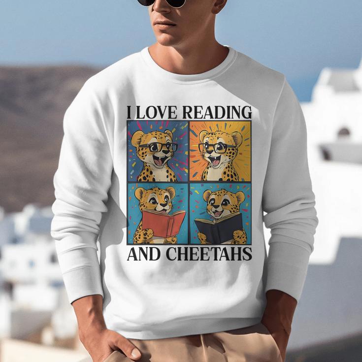 Cheetah Love Reading And Cheetahs Kids Bookworm Unisex Sweatshirt Cheetah Love Reading And Cheetahs Kids Bookworm Unisex Sweatshirt
