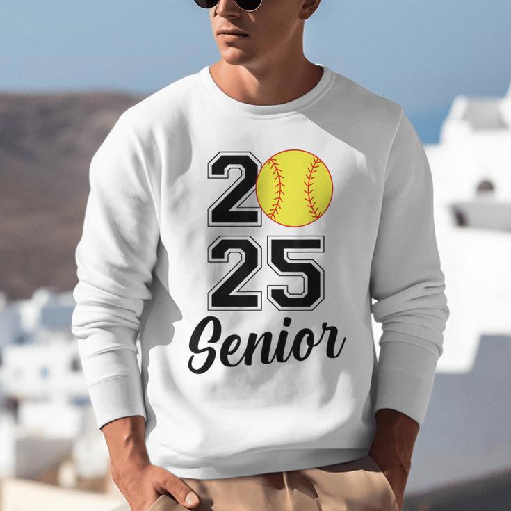 Class Of 2025 Softball Senior Graduation Graduate Women Unisex Sweatshirt