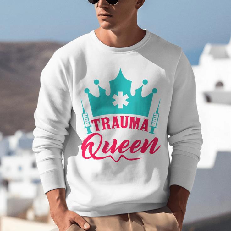 EMT Trauma Queen Paramedic Student T-Shirt Graduation Unisex Sweatshirt
