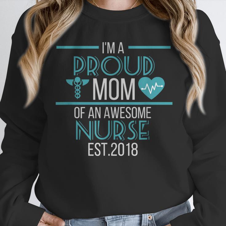 2018 Nursing Graduation Shirt For Nurse Student Mom Unisex Sweatshirt