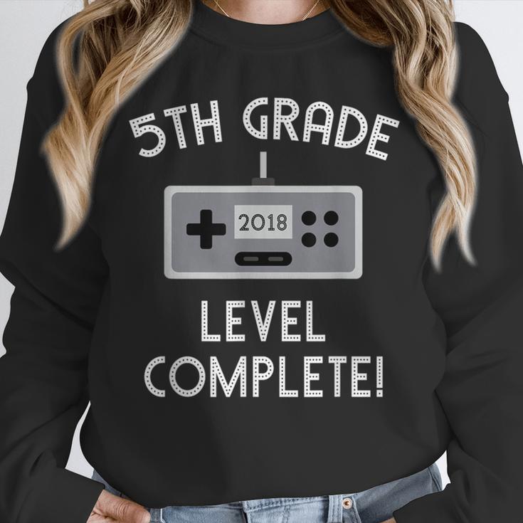 5th Grade Graduation Shirt Level Complete Video Gamer Unisex Sweatshirt