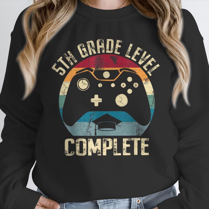 5th Grade Level Complete Gamer Graduation Boys Class Of 2024 Unisex Sweatshirt