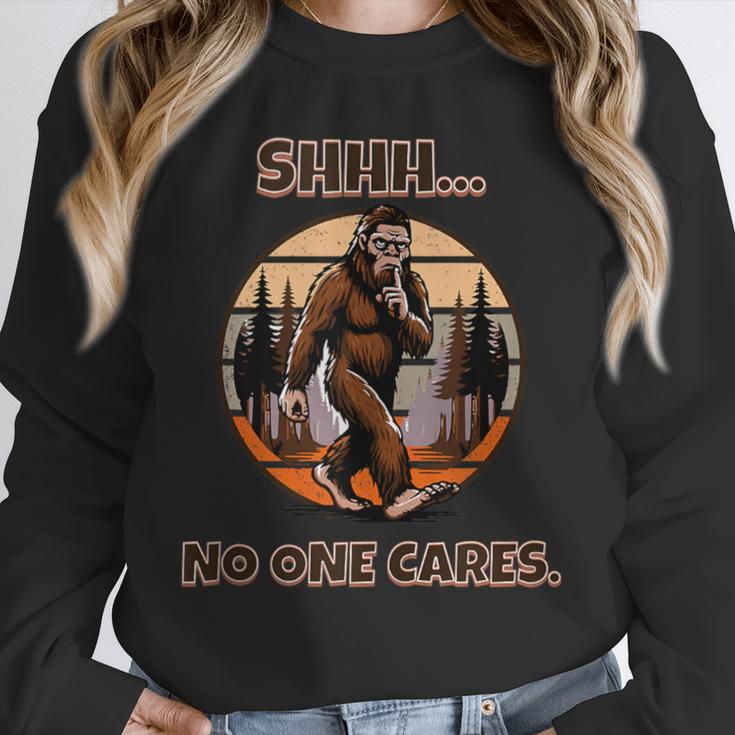 Bigfoot Sasquatch Lover Introvert Antisocial Humor Unisex Sweatshirt