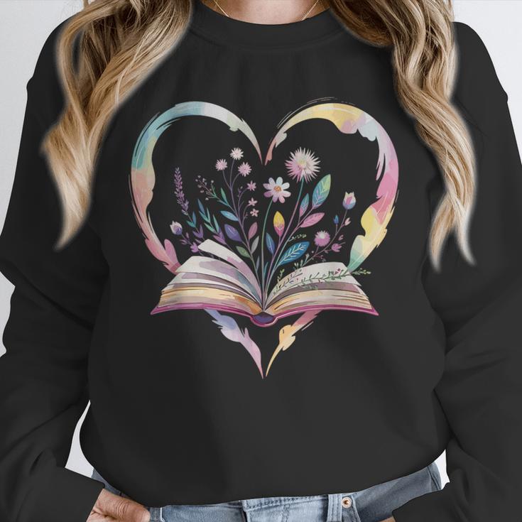 Book Lover Heart Shaped Reading Art Bookworm Unisex Sweatshirt Book Lover Heart Shaped Reading Art Bookworm Unisex Sweatshirt